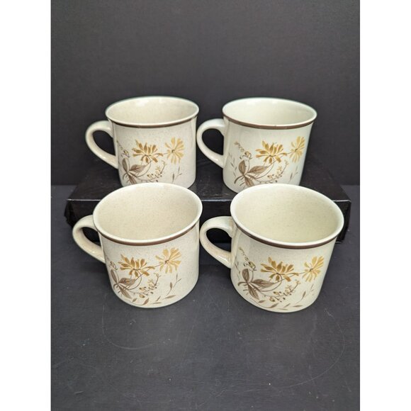 Vintage Royal Doulton Sandsprite Lambethware L.S. 1013 Flat Coffee Cup Set of 4 - Picture 4 of 7